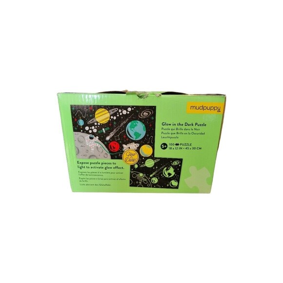 Mudpuppy Outerspace Glow In The Dark 100 PC Puzzle Kids Family - Picture 4 of 4